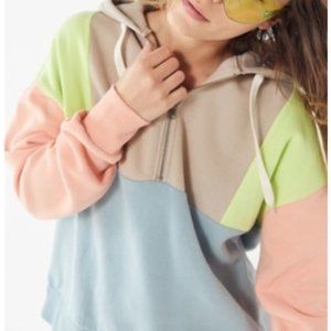 NWT UO multicolor quarter-zip hoodie